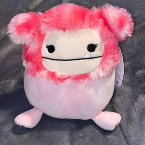 Caparinne (The Pink Big Foot) 7” Squishmallow.